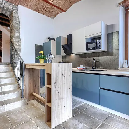 Letizia By Interhome Oprtalj