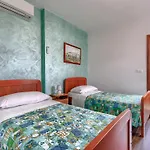 Letizia By Interhome *