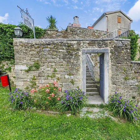 Letizia By Interhome Vikendica