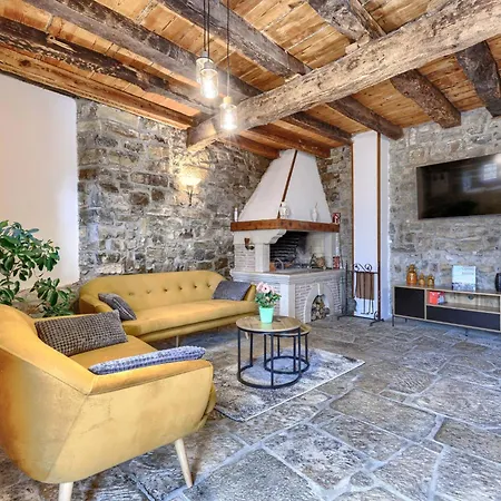 Letizia By Interhome Hébergement de vacances